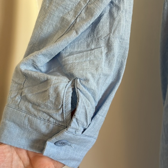 Hotouch VGUC long button down 3/4 sleeves that can be rolled with button - Picture 8 of 10